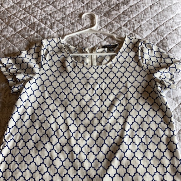 Patterned express blouse- medium - Picture 2 of 6